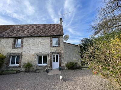 Lovely Well Appointed Village House with Garden