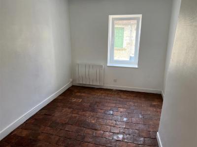 Ideal Holiday Home Cottage with Courtyard