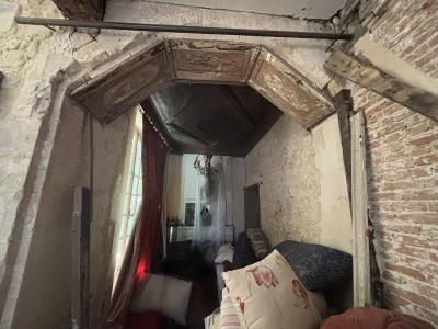 Vast Country House with Outbuildings