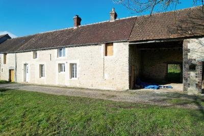 Country House with Large Garden and Open View