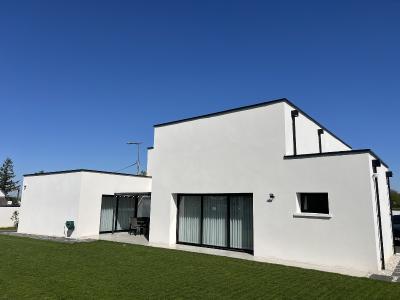 Uber Contemporary Detached House