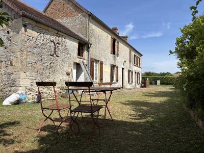 Detached Country House with Attached Outbuilding