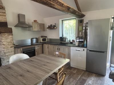 Detached House with Garden and Open View