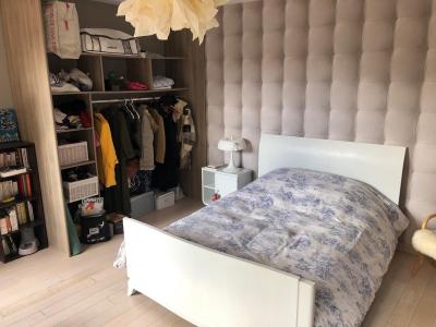 Character Town House with Courtyard Garden