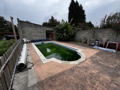 Lovely House with Pool and Large Garden