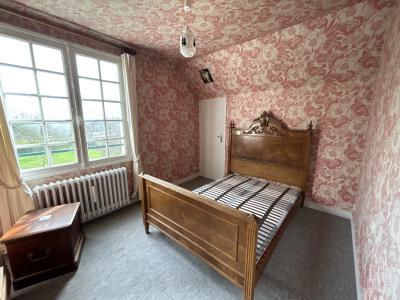 Detached House with Landscaped Garden