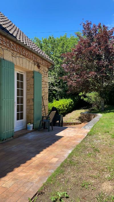 Detached Country House with Swimming Pool
