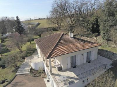Magnificent Detached House On Three Quarters Of An Acre