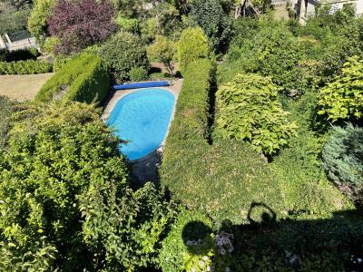 Lovely House with Swimming Pool in Beautiful Garden