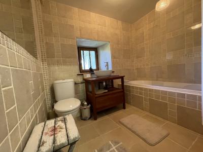 Lovely House with Swimming Pool in Beautiful Garden