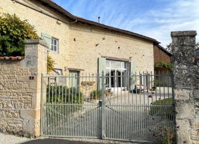 Immaculate Village House With Mature Gardens