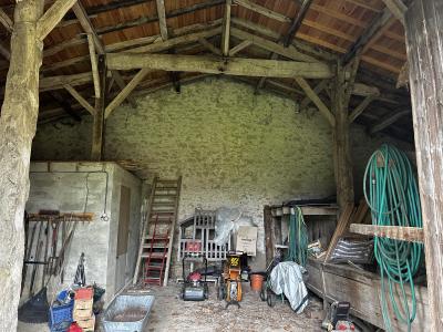 Detached Country House With Open Views and Outbuildings