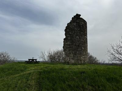 Detached Country House With Open Views and Outbuildings