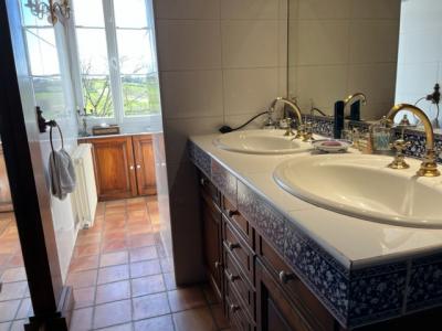 Country House with Swimming Pool and Open Views