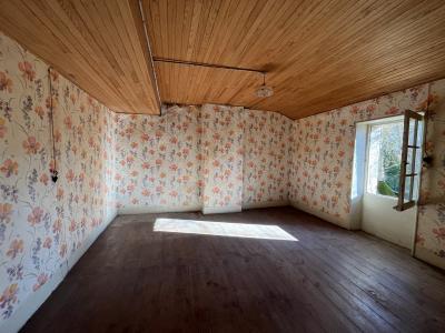 Habitable House to Improve, Great Location