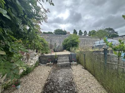 Ideal Holiday Home Property with Garden