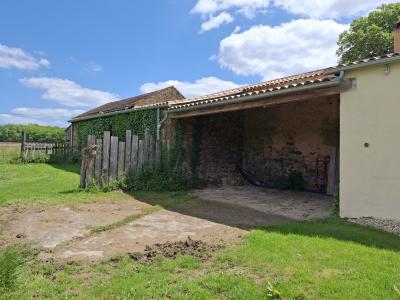 Beautiful Detached Country House with Outbuildings