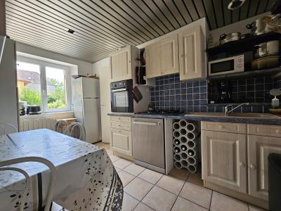 Main House and Guest House on the Banks of the Dordogne River