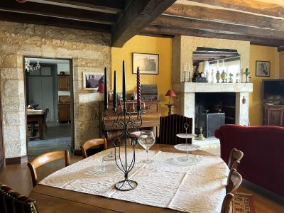 Detached Country House with Swimming Pool