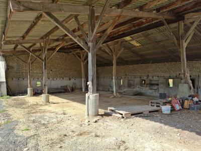 Manor House with Outbuildings in Four Hectares