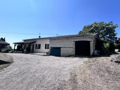 Detached Country House with Outbuilding and Pool
