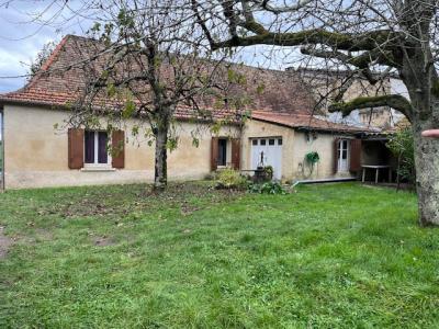 Traditional House with Garden