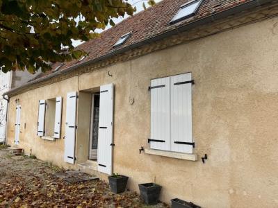Traditional House with Garden