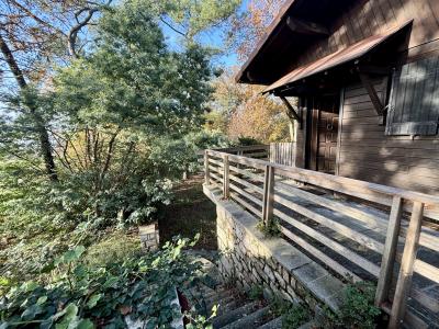 Fantastic Detached Chalet in Mature Grounds