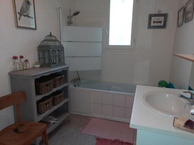 Detached House with Lovely Mature Garden