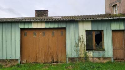 Huge Habitable Property with Lots of Potential