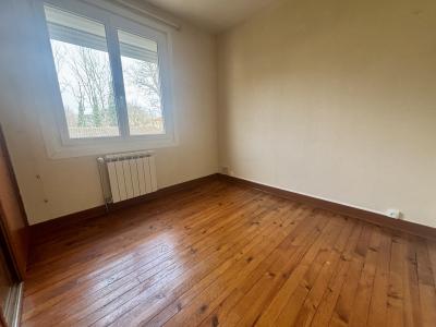 Detached House with Garden