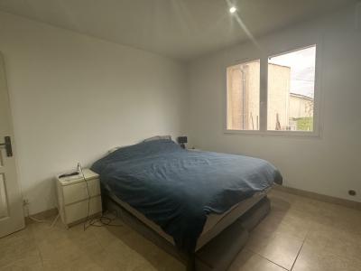 Detached House with Swimming Pool