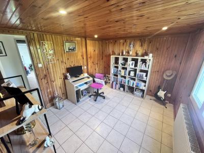 Detached House with Lovely Garden