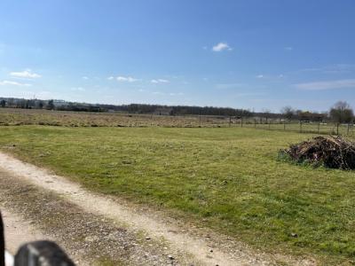 Detached Country House with Open View ans Swimming Pool