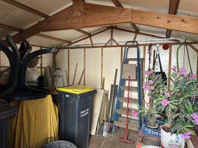 Traditional House with Garden and Outbuilding