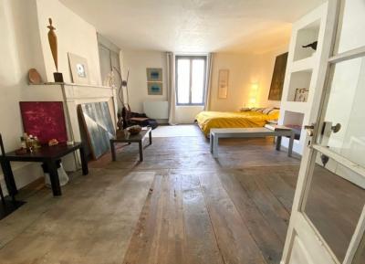 Beautifully Presented Period Property with Garden
