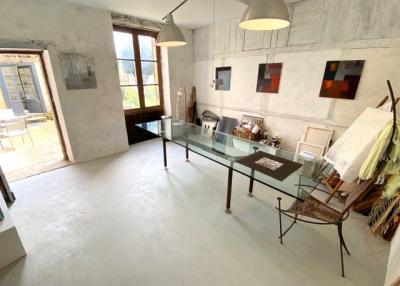 Beautifully Presented Period Property with Garden