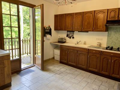 Detached Country House with Landscaped Garden