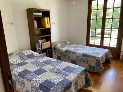 Detached Country House with Landscaped Garden