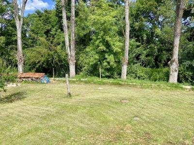 Detached Country House with Landscaped Garden