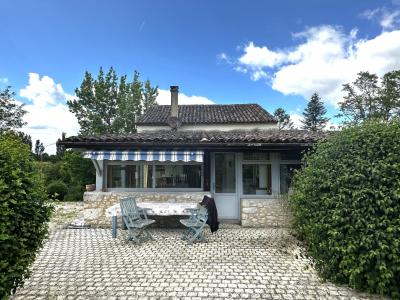 Main House, Guest Cottage ad Swimming Pool