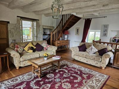 Main House, Guest Cottage ad Swimming Pool