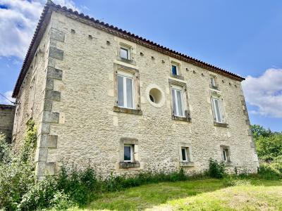 Detached Country House With Open Views