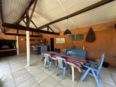 Detached Country House with Swimming Pool