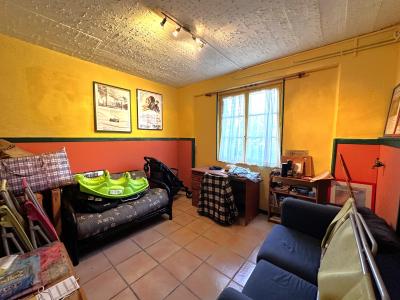 Detached Country House with Swimming Pool