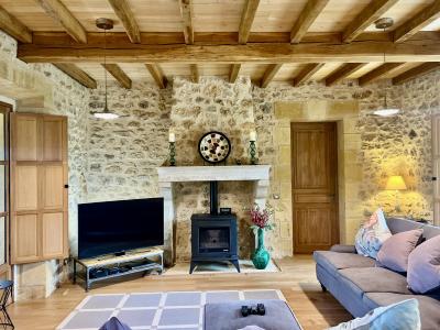 Detached Country House with Pool and Open Views