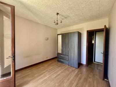 Detached House with Swimming Pool in Lovely Garden
