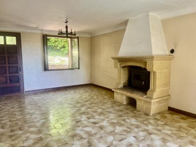 Detached House with Swimming Pool in Lovely Garden