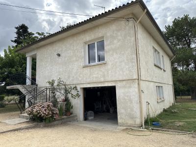 Detached Country House with Outbuilding