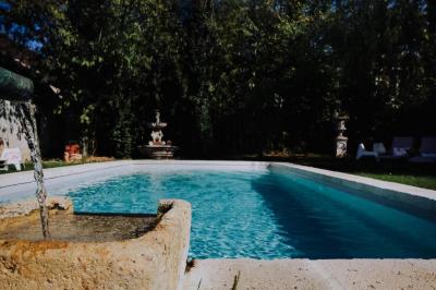 Period Property With Swimming Pool